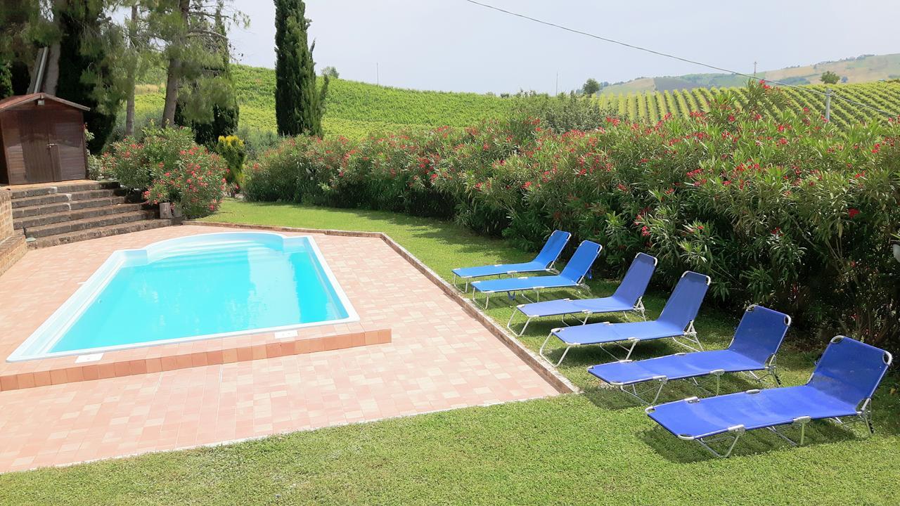 La Casa In Campagna Bed & Breakfast Cossignano Exterior photo